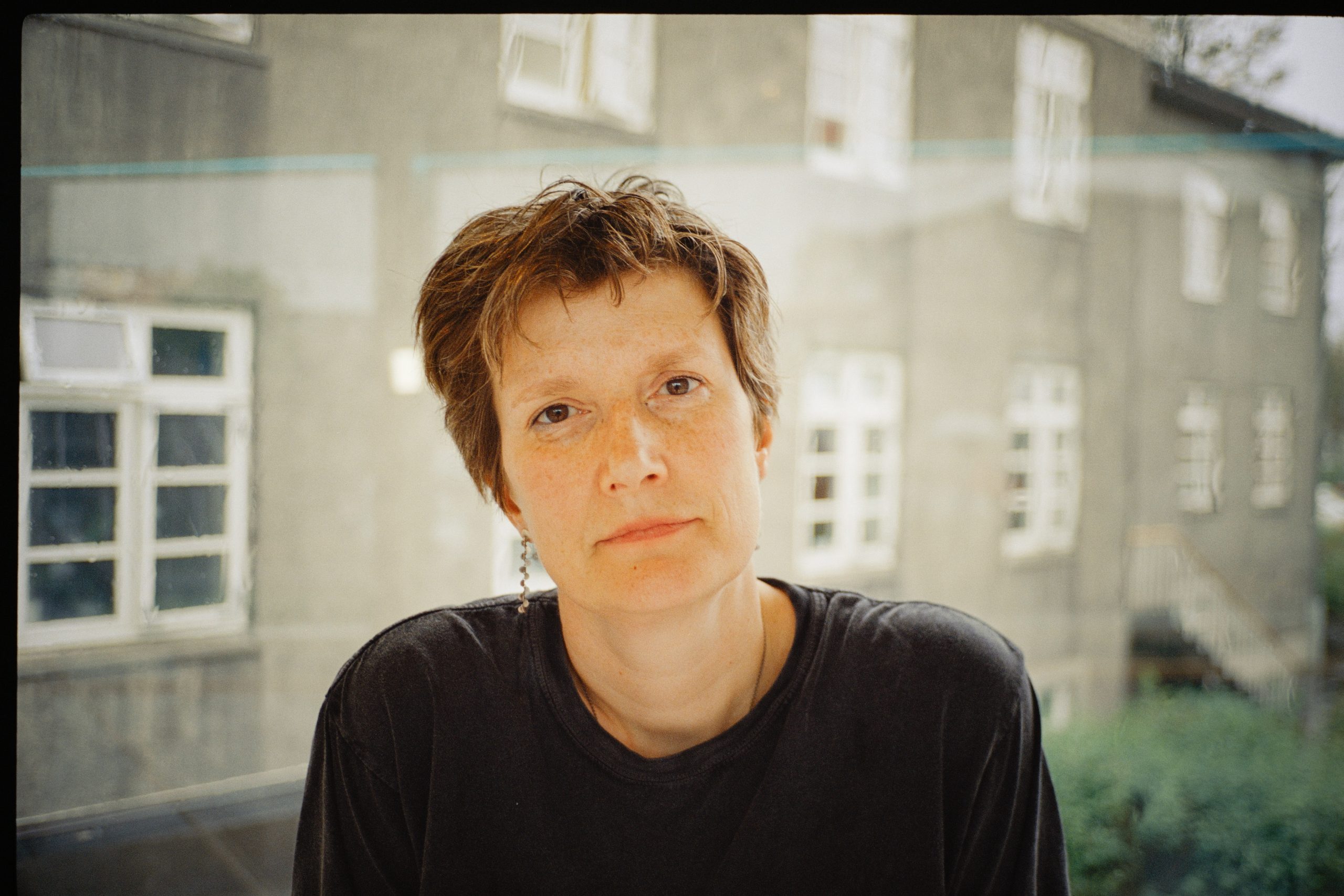 JÖRÐIN UNDIR FÓTUM OKKAR SÝND Á RIFF 2025 2 YRF colour 2 scaled