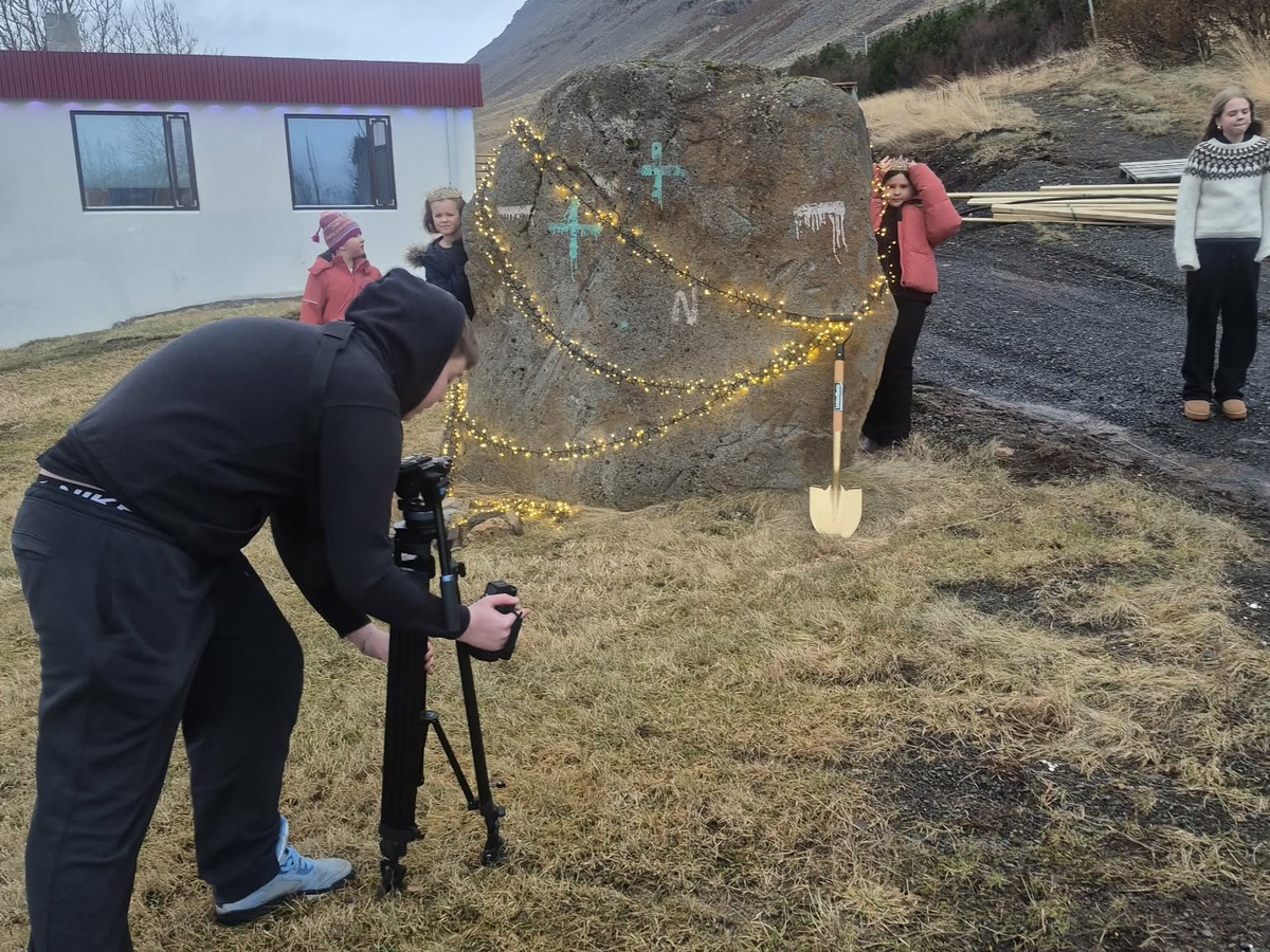 Krakkar filma! á Vestfjörðum 9 58