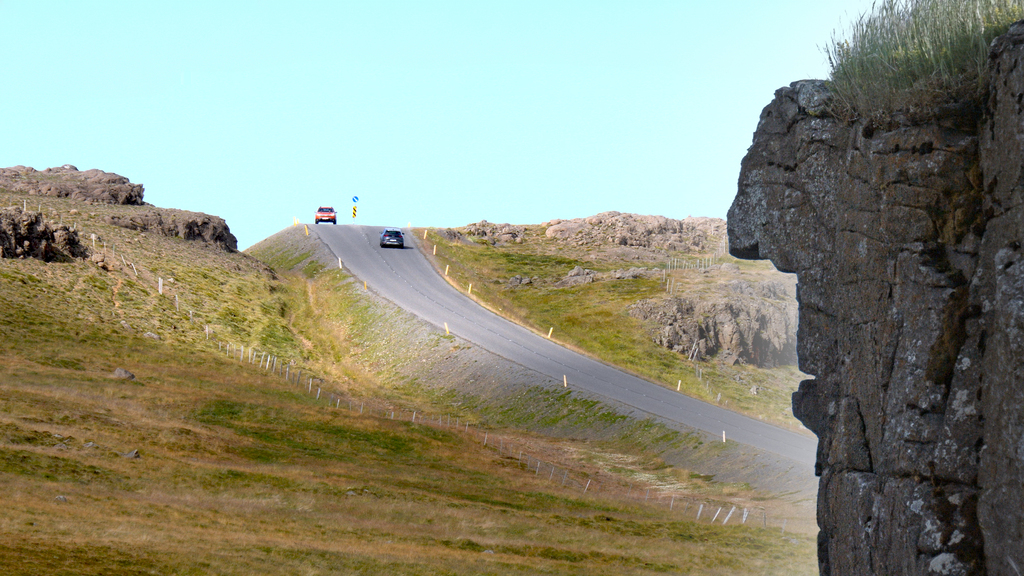 Ísland í sjónarrönd á RIFF 2026 6 route 75 grima s curse still hi res 258 3099166 vegur75